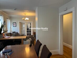 44 Berkeley St, Unit 1 in Somerville, MA - Building Photo - Building Photo