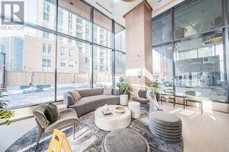 36 Olive Ave in Toronto, ON - Building Photo - Building Photo