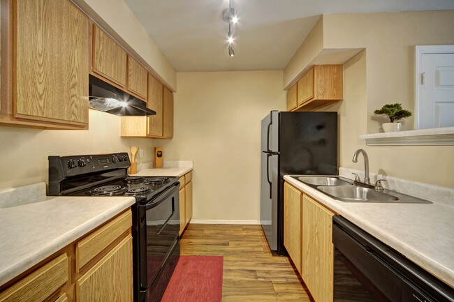 Summit Point in Oklahoma City, OK - Foto de edificio - Building Photo