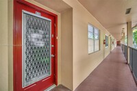 12850 SW 4th Ct in Pembroke Pines, FL - Building Photo - Building Photo