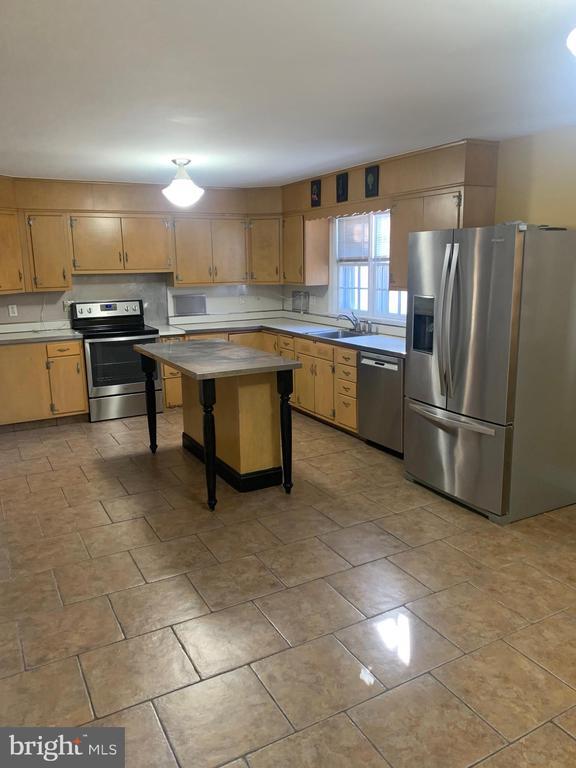 305 Cornwall Rd in Wilmington, DE - Building Photo - Building Photo