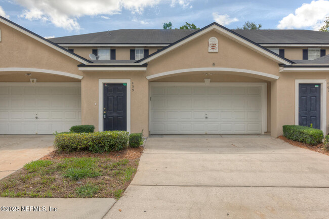 459 Sherwood Oaks Dr in Orange Park, FL - Building Photo - Building Photo