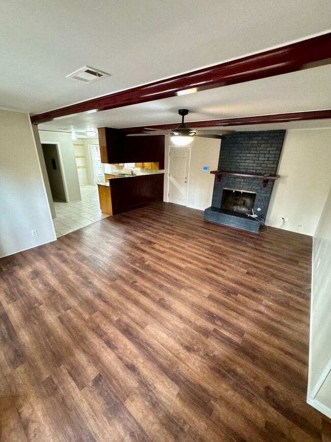 3020 Pines Rd in Shreveport, LA - Building Photo - Building Photo