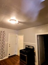 11252 S Eggleston Ave in Chicago, IL - Building Photo - Building Photo