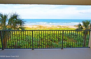 8500 Ridgewood Ave in Cape Canaveral, FL - Building Photo