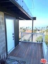 1433 Silvius Ave in Los Angeles, CA - Building Photo