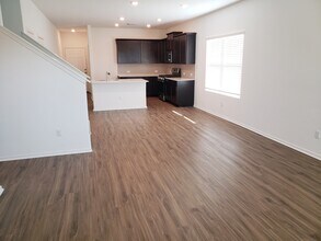 3313 Dusted Daisey St in Pflugerville, TX - Building Photo - Building Photo