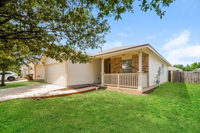 8415 Chalk Hill Cove in Converse, TX - Building Photo - Building Photo