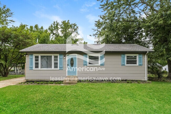 property at 1444 Fairmeadows Ln