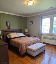 51 Kensington Ave in Clifton, NJ - Building Photo - Building Photo