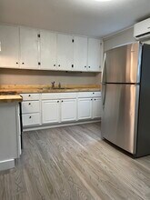 1719 Airline Dr in Louisville, TN - Building Photo - Building Photo