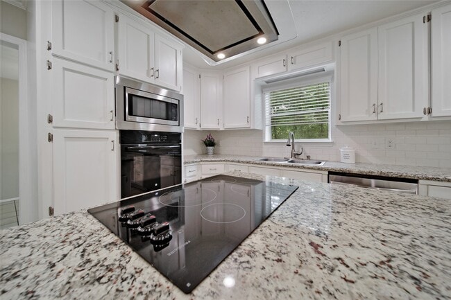 property at 89 S Waxberry Rd