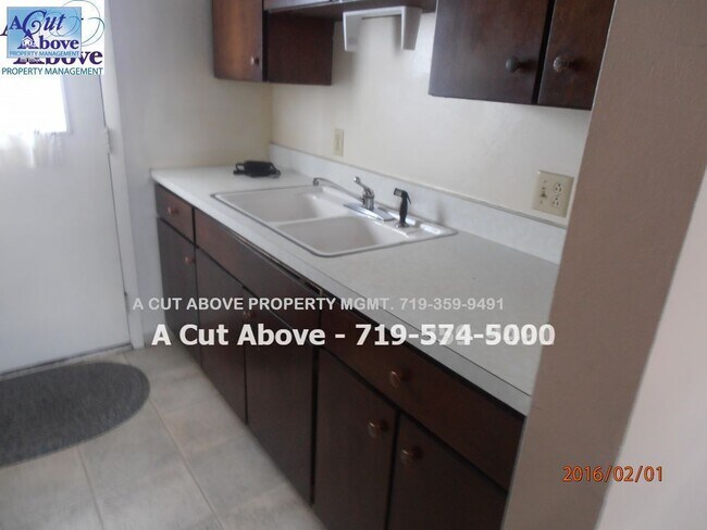 4311 N Chestnut St-Unit -5 in Colorado Springs, CO - Building Photo - Building Photo