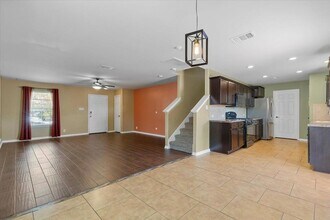 316 Wildcat Dr in Bastrop, TX - Building Photo - Building Photo