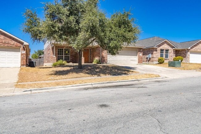 2013 Rachel Ln in Round Rock, TX - Building Photo - Building Photo