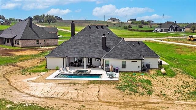 2028 Carrie Ct in Weatherford, TX - Building Photo - Building Photo