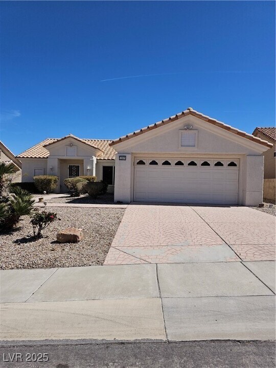 10905 Fort Valley Ave in Las Vegas, NV - Building Photo