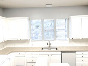 3500 Duval St, Unit Duval as a 3 Bedroom in Austin, TX - Building Photo - Building Photo