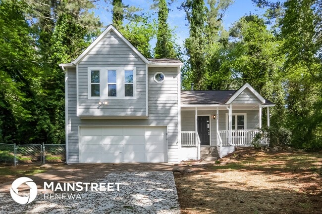 733 Emerald Forest Cir SW