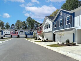 Crescent Valley in Gainesville, GA - Building Photo