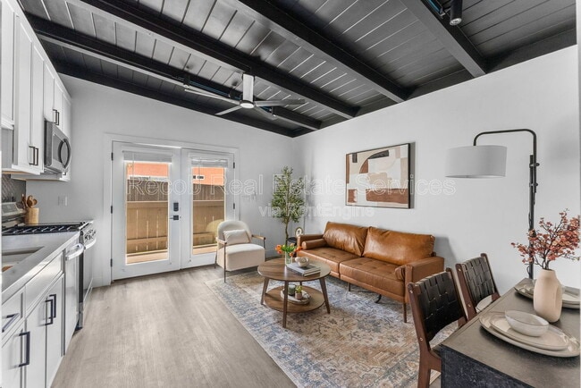 2722 Nye St in San Diego, CA - Building Photo - Building Photo