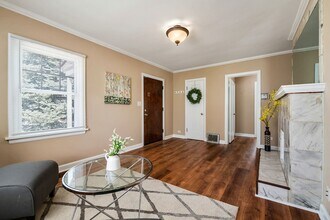 4280 S Acoma St in Englewood, CO - Building Photo - Building Photo