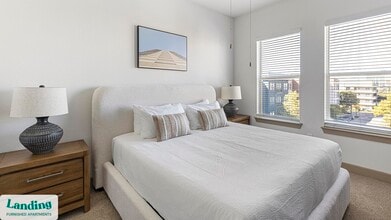 5005 Galleria Dr, Unit 1400 in Farmers Branch, TX - Building Photo - Building Photo