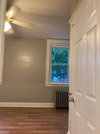 1535 Homestead St photo'