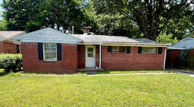 property at 833 Harvey Cove