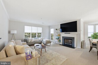 4349 Hackney Coach Ln in Fairfax, VA - Building Photo - Building Photo