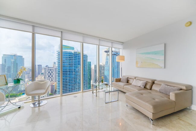 485 Brickell Ave, Unit FL46-ID1022264P in Miami, FL - Building Photo - Building Photo