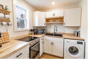 50 A St in South Portland, ME - Building Photo