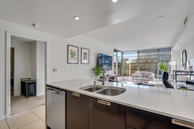 1441 Ninth Ave in San Diego, CA - Foto de edificio - Building Photo