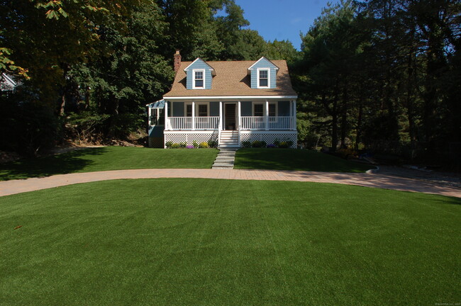 57 Grey Rock Dr in Greenwich, CT - Building Photo - Building Photo