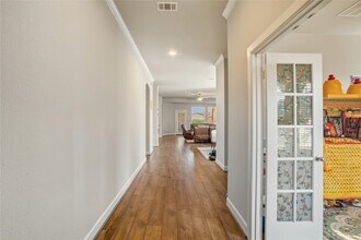 4301 Meadow Hawk Dr in Arlington, TX - Building Photo - Building Photo