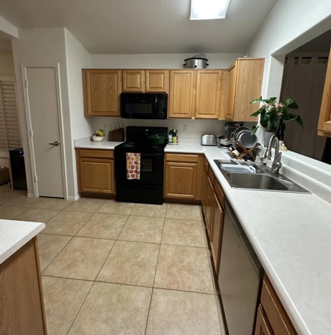 6403 W Chisum Trail in Phoenix, AZ - Building Photo - Building Photo