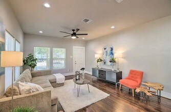 5224 Leeland St in Houston, TX - Foto de edificio - Building Photo