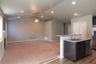 2937 Cashmere Dr in Richland, WA - Building Photo - Building Photo