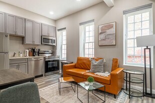 701 E St SE in Washington, DC - Building Photo