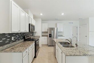 3783 Alder Bark Ln in Sanford, FL - Building Photo - Building Photo