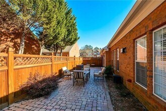 408 Wellwood Way in Roswell, GA - Building Photo - Building Photo