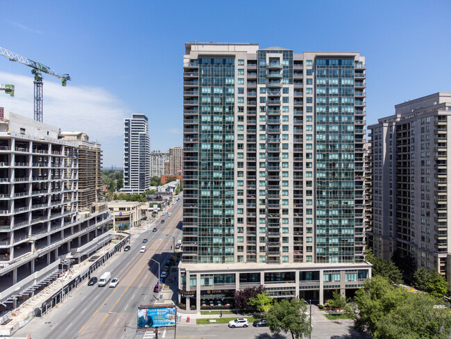 The Majestic II in Toronto, ON - Building Photo - Building Photo