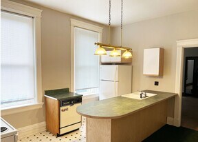 2922 Jefferson Ave in Cincinnati, OH - Building Photo