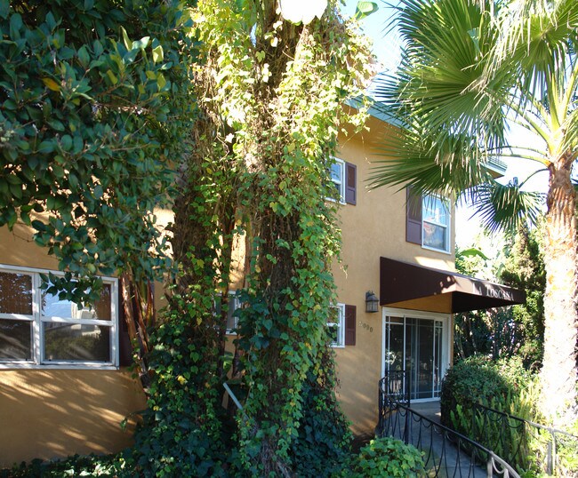 La Toscana in San Diego, CA - Foto de edificio - Building Photo