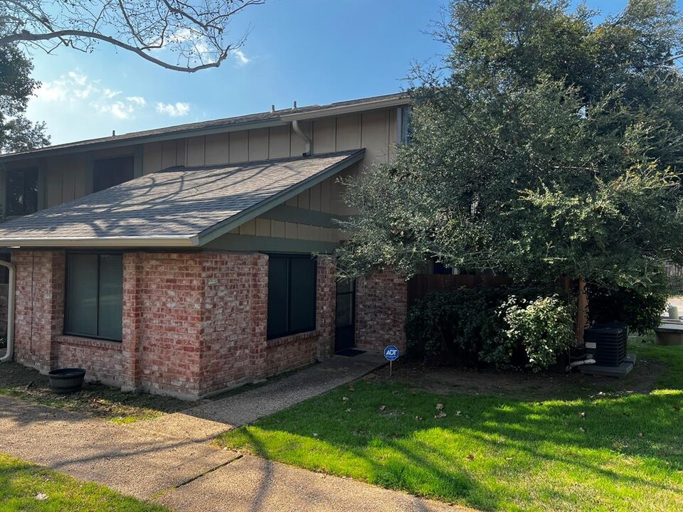 9507 Blue Creek Ln in Austin, TX - Building Photo