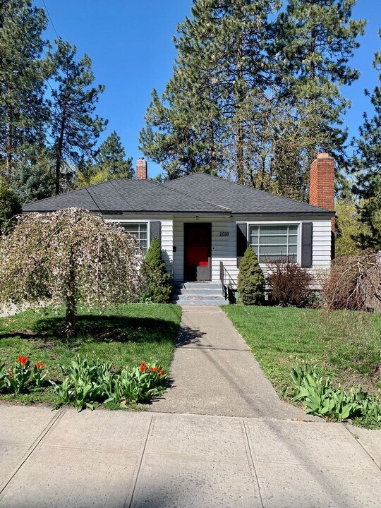 2014 S Bernard St in Spokane, WA - Building Photo