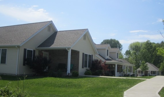 Crescent Pointe in Bloomington, IN - Foto de edificio