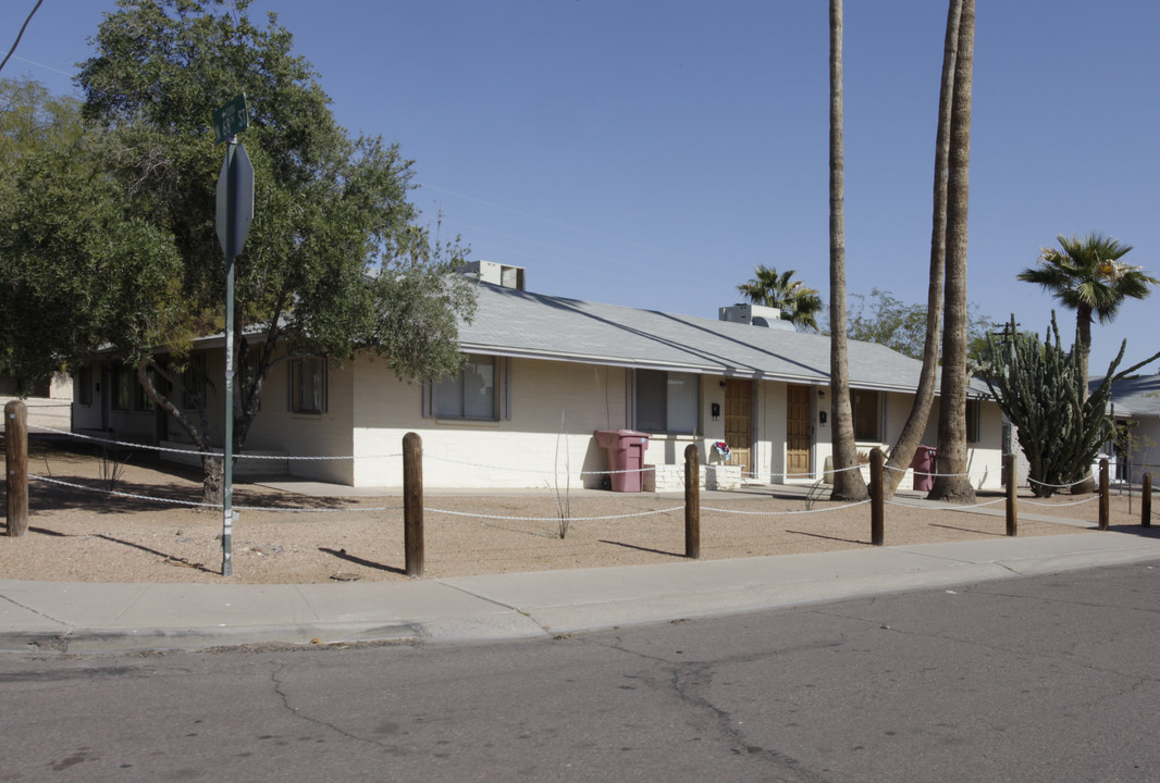 6802 E Monterey Way in Scottsdale, AZ - Building Photo