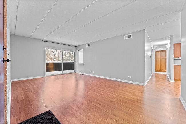 564 Timber Ridge Dr in Carol Stream, IL - Building Photo - Building Photo