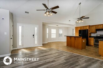 13024 Bessels Blvd in Louisville, KY - Building Photo - Building Photo